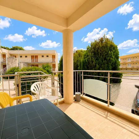 Apartment Glarus - 300meters From The Varna